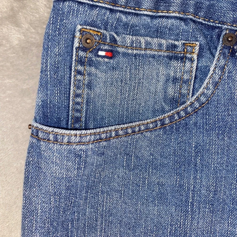 Tommy Hilfiger Mens Relaxed Fit‎ Blue Denim Jeans Size 40x32 Classic Preppy